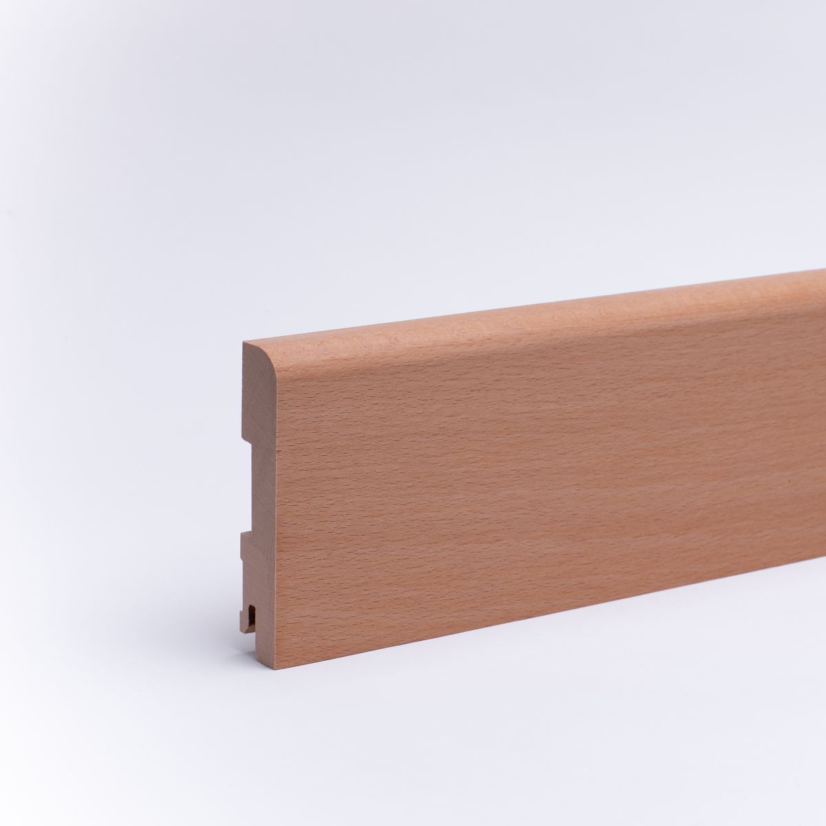 Massivholz-Sockelleiste abgerundet 120mm - Buche geölt Massivholz-Sockelleiste abgerundet 120mm - Buche geölt