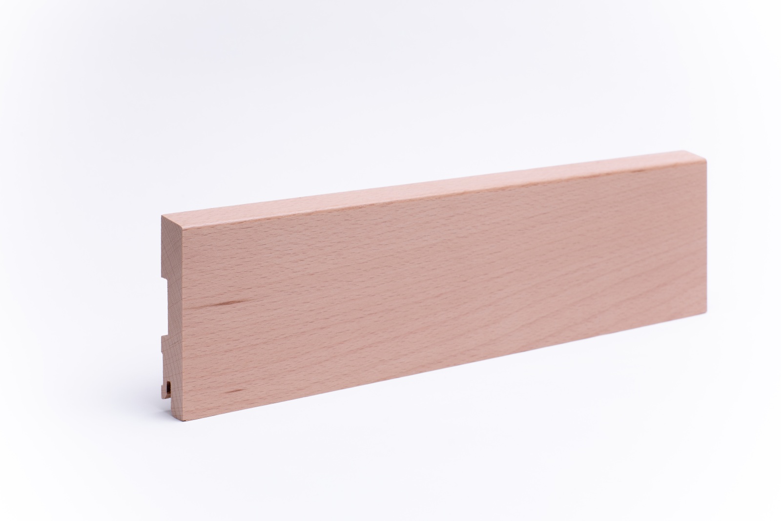 Massivholz Sockelleiste abgeschrägt 120mm - Buche gelackt