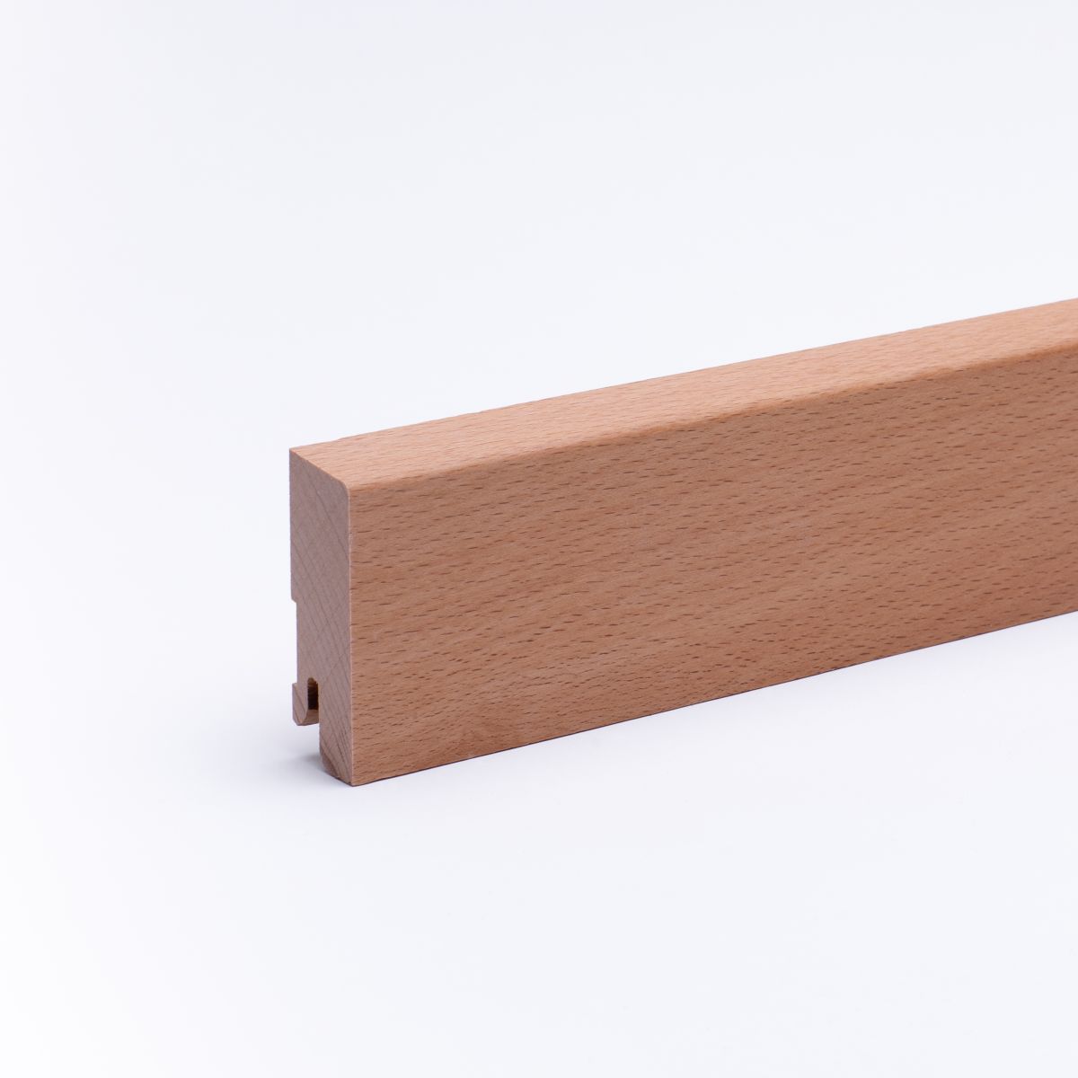 Massivholz-Sockelleiste 60mm abgeschrägt - Buche geölt Massivholz-Sockelleiste 60mm abgeschrägt - Buche geölt