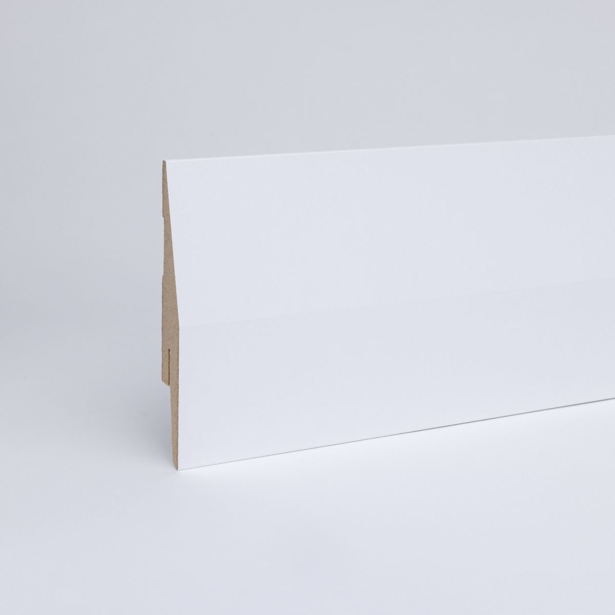 Sockelleiste Kölner Profil 100mm MDF - Weiß Sockelleiste Kölner Profil 100mm MDF - Weiß