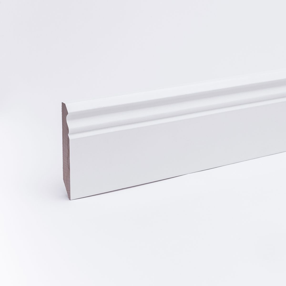 9 lfm Massivholz-Sockelleisten Berliner Profil 120 x 16 mm - Weißbuche RAL9010