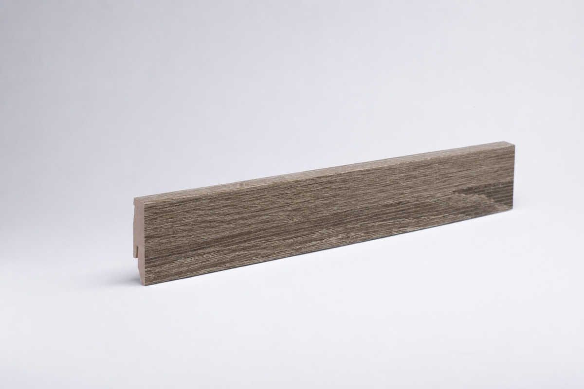 Sockelleiste mit Holzoptik 60 mm Eiche Antik