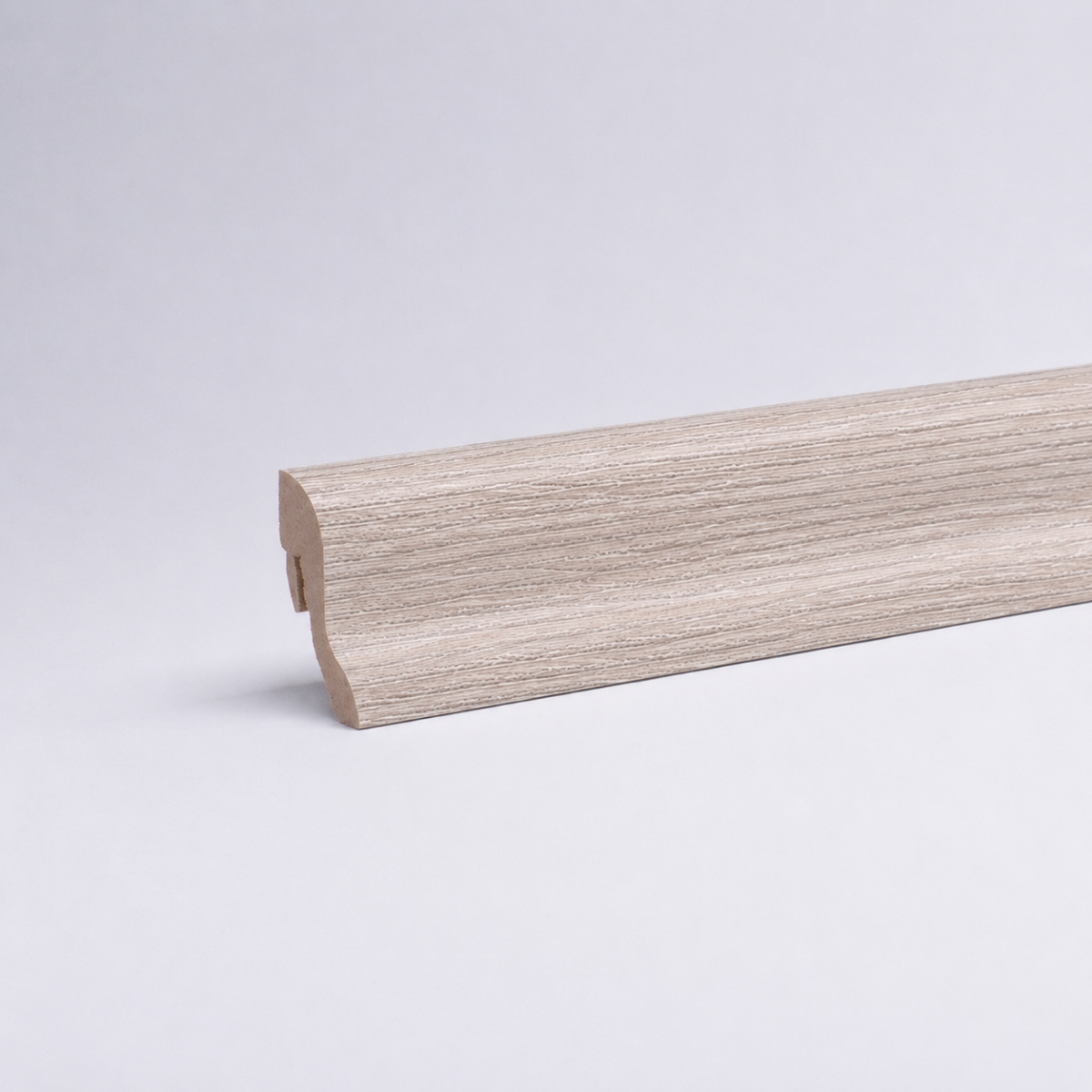 Sockelleiste mit Holzoptik 40 mm Eiche weiß