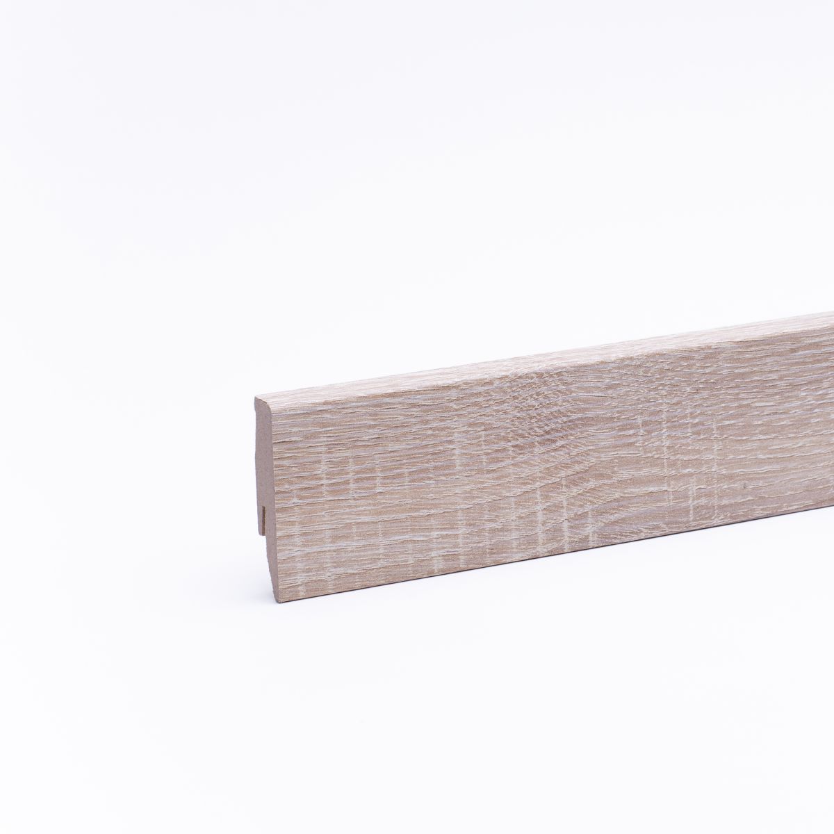 Sockelleiste mit Holzoptik 60mm Eiche White Washed Sockelleiste mit Holzoptik 60mm Eiche White Washed