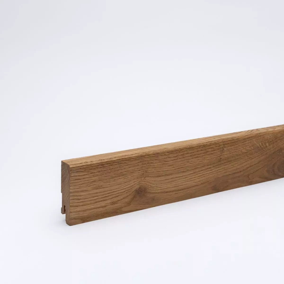 Massivholz-Sockelleiste 60mm gefaste Vorderkante - Eiche gebürstet und geölt