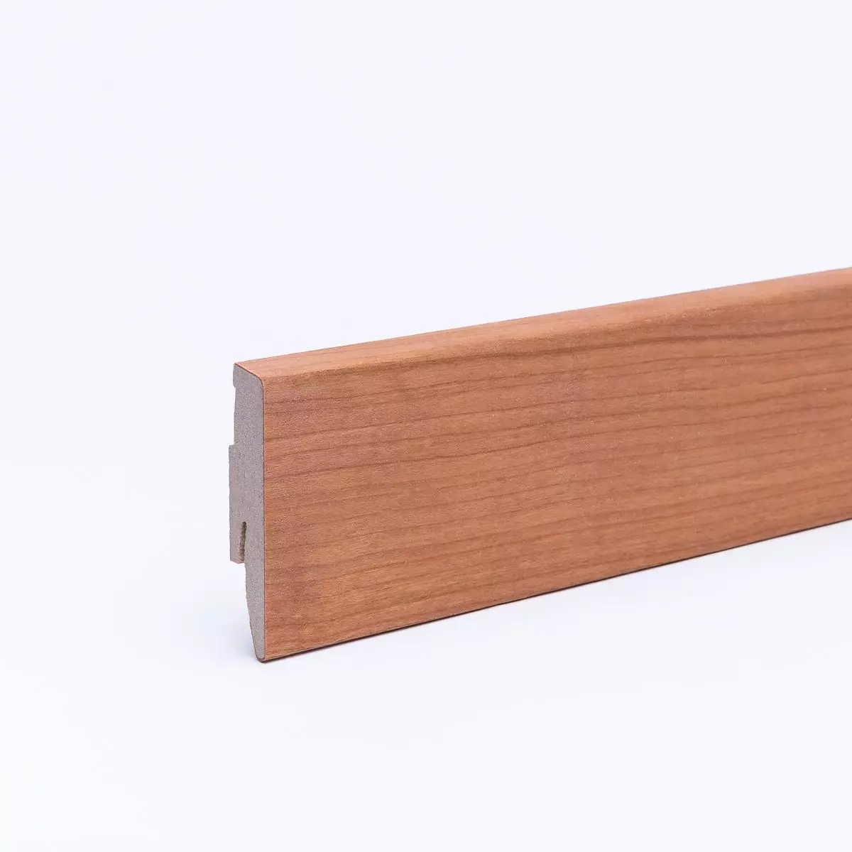 Furnier-Sockelleiste 60 mm Kirschbaum geölt